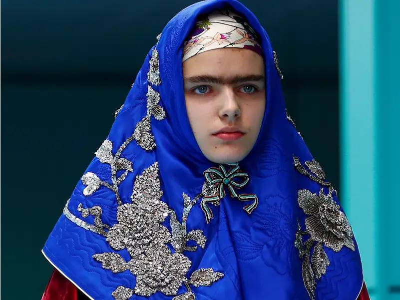 gucci-hijab
