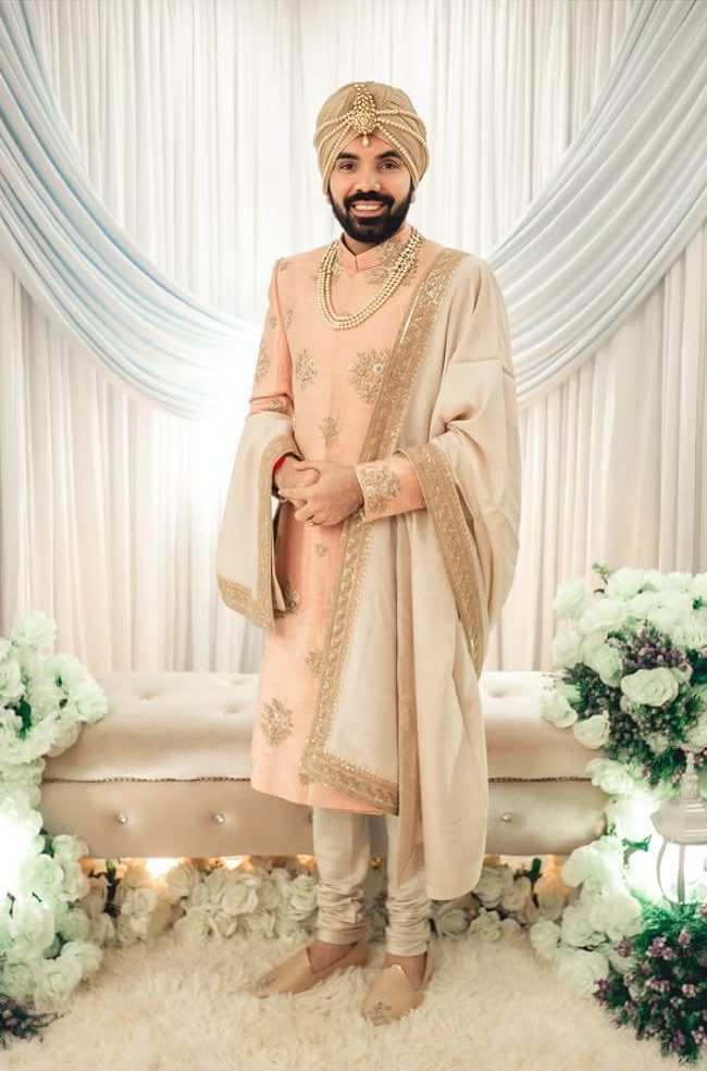a-serene-white-sherwani-for-sophisticated-groom