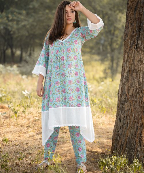 Asymmetrical Kurtis for Different Body Types