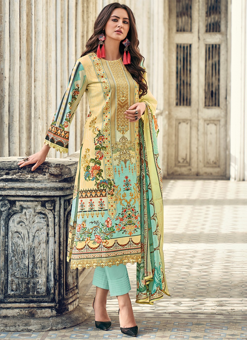 Pakistani Salwar Suit Design Images